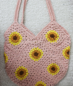 Sunflower Granny square Crochet bag - Baby pink