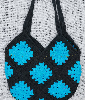 Granny Square V-Stitch Bag