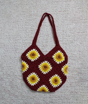 Sunflower Granny square Crochet bag - Red colour. (with half white)